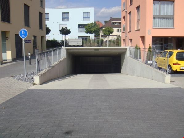 Parkplatz in Tiefgarage nähe Bahnhof 1