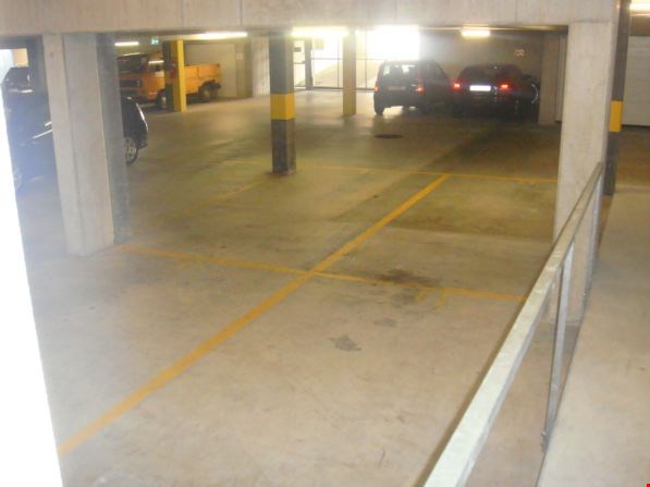 Parkplatz in Tiefgarage nähe Bahnhof 2