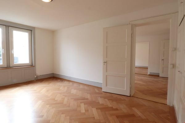 Schöne Altbauwohnung 6