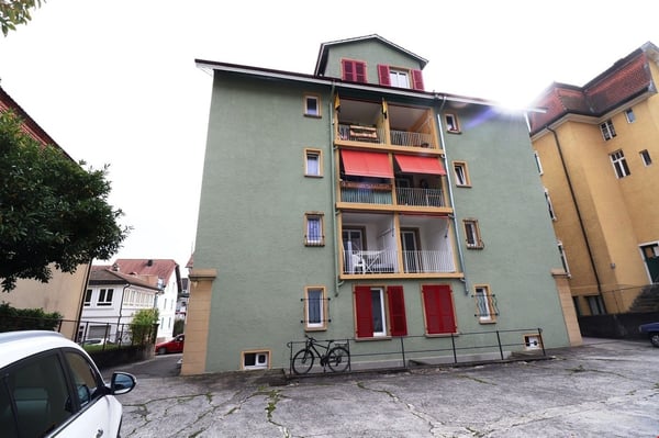 Schöne Altbauwohnung 2