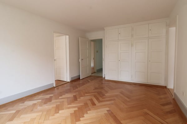 Schöne Altbauwohnung 7
