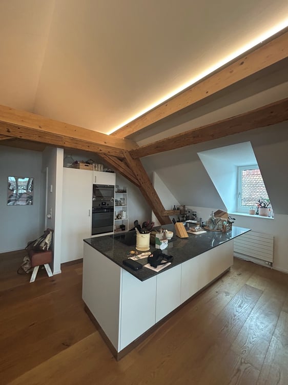 2 ½ Zimmer-Dachwohnung, 4500 Solothurn 6