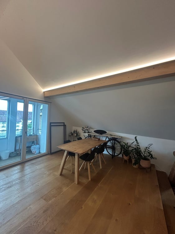 2 ½ Zimmer-Dachwohnung, 4500 Solothurn 12