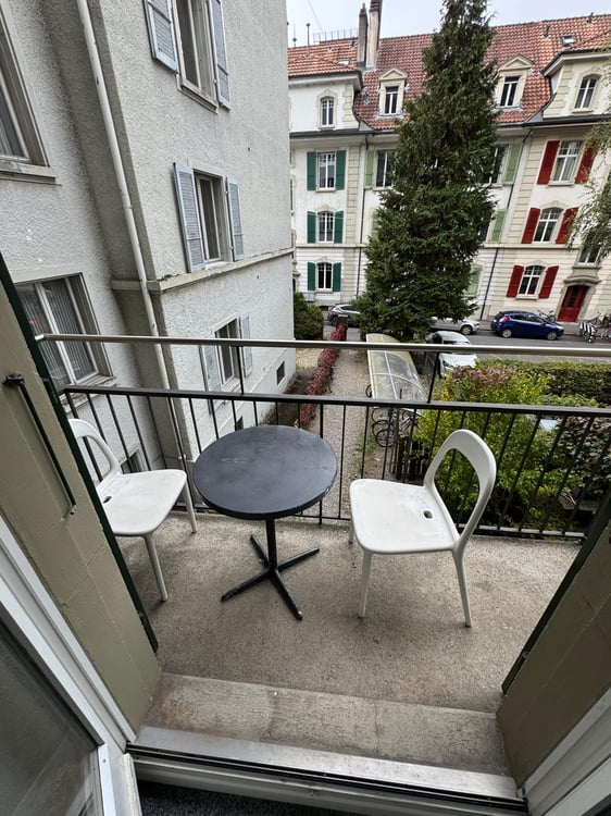 Möbliertes Zimmer - Studentenwohnheim für UNI Studenten und Lernende 9