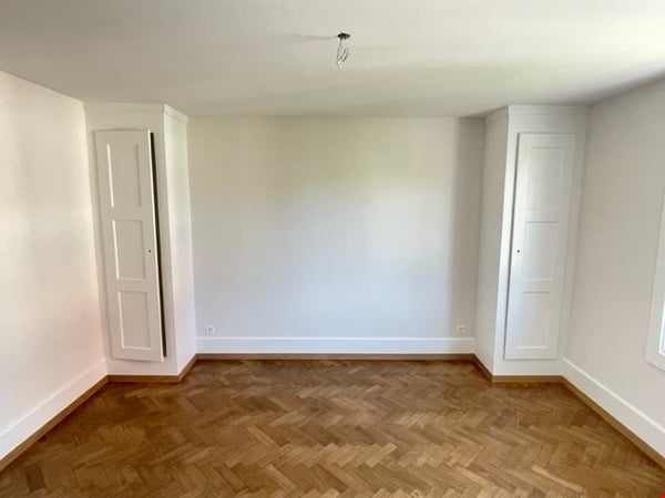 Stillvolle 1.5-Zimmerwohnung mit viel Caché in Dreifamilienhaus 5