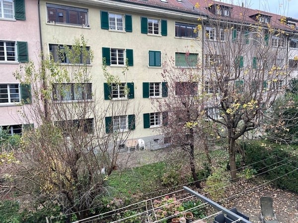 TEILSANIERTE 1.5-Zimmer-Wohnung im Breitenrain 9