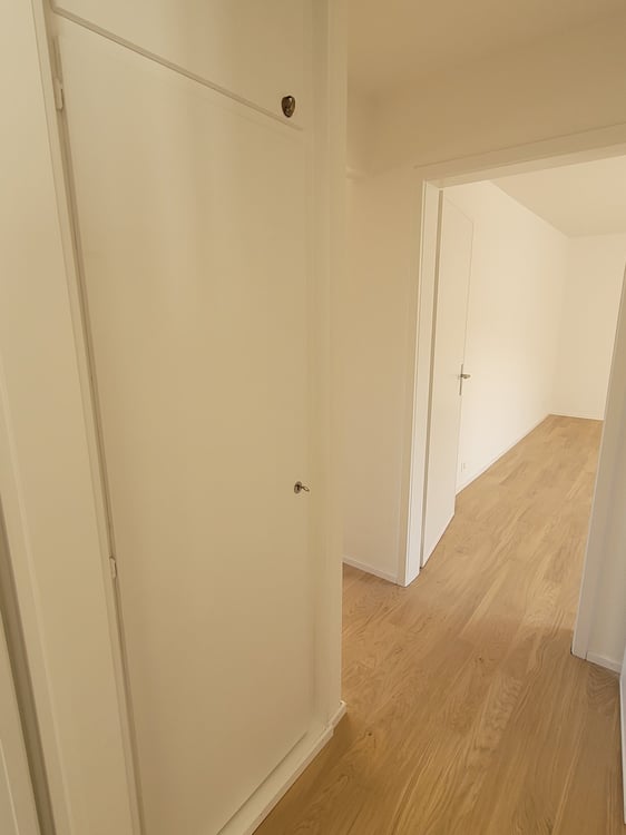 Wohnen mit Stil im Liebefeld – frisch sanierte 1.5-Zimmer-Dachwohnung 9