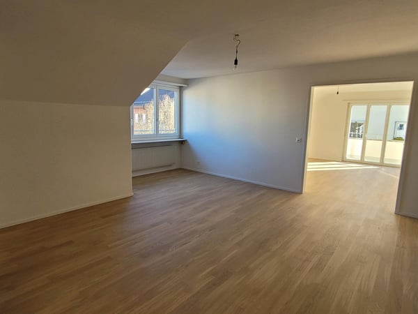 Wohnen mit Stil im Liebefeld – frisch sanierte 1.5-Zimmer-Dachwohnung 5