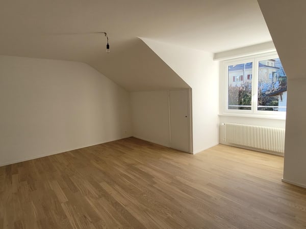 Wohnen mit Stil im Liebefeld – frisch sanierte 1.5-Zimmer-Dachwohnung 7