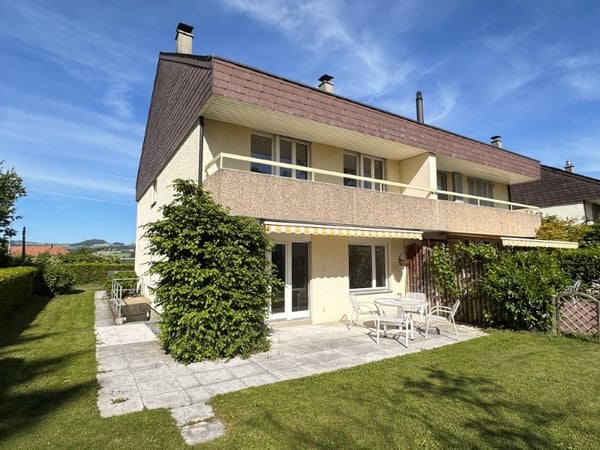 Gepflegtes + neu saniertes 5.5-Zimmer-Doppeleinfamilienhaus in Allmendingen bei Bern 2
