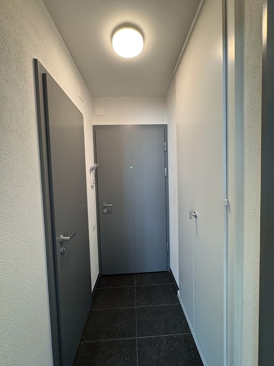 Moderne, kürzlich sanierte 1-Zimmer-Wohnung im 2. OG (kein Lift/Balkon) 7