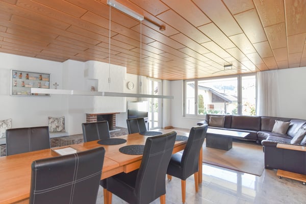 Freistehendes und bezugsbereites EFH mit grossem Garten an guter Lage 5