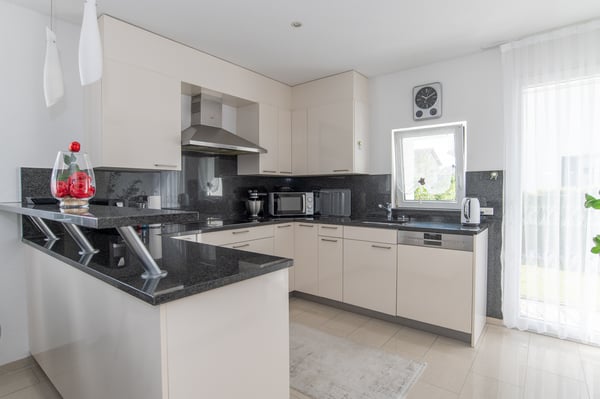 Kernsaniertes Dreifamilienhaus an ruhiger und doch zentraler Lage 5