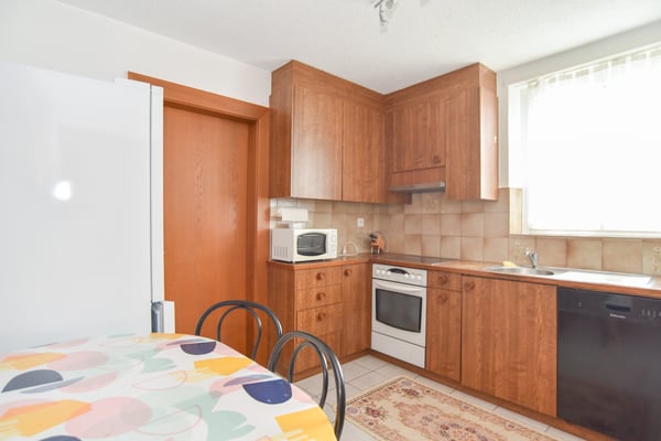 Immobilie an ausgezeichneter Lage auf grossem Grundstück 13