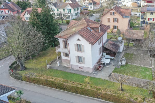 Immobilie an ausgezeichneter Lage auf grossem Grundstück 6