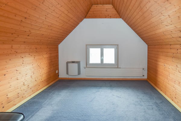 Familienparadies mit Charme und schönem Garten an zentraler Lage 8