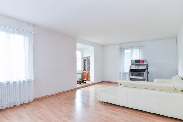 Familienparadies mit Charme und schönem Garten an zentraler Lage 2