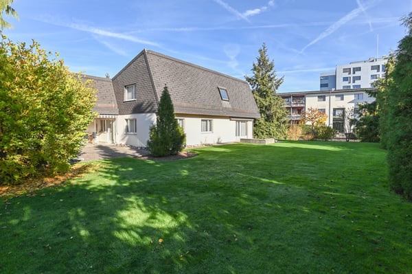 Ihr Familienrefugium  2.5 Zimmer und ein grosser Garten 5