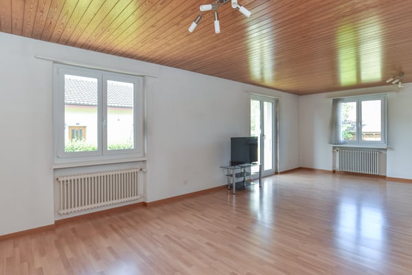 Freistehendes Haus mit Potential an ruhiger Lage 4