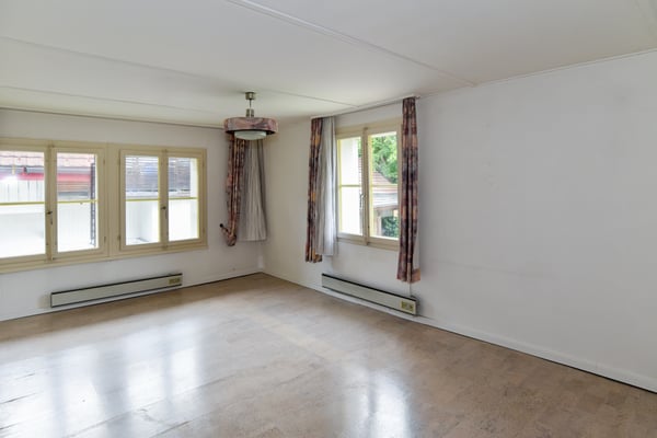 Preiswertes Haus zum Renovieren an zentraler Lage 12