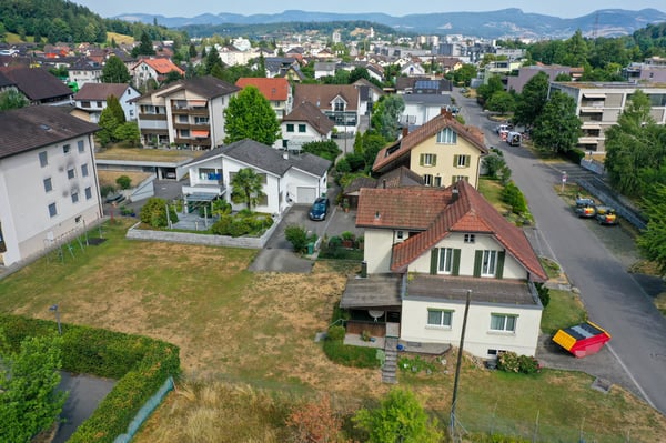 Interessantes Bauland mit Altliegenschaft 2