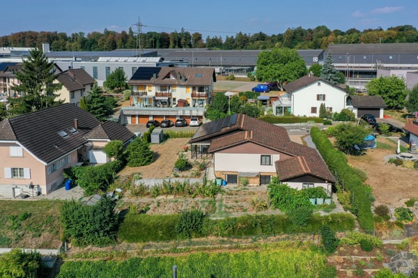 Bauland mit Altliegenschaft an interessanter Lage 10