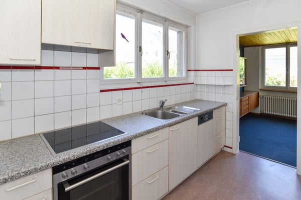 Renovationsobjekt mit Potential für Zweifamilien- oder Wohngewerbehaus 7