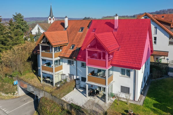 Grosszügige Maisonette-Wohnung mit schöner Aussicht an zentraler Lage 1