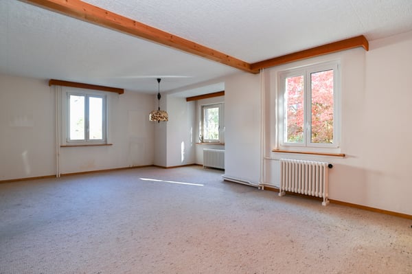 Doppelhaushälfte mit grosszügigem Garten an bester Lage im Zelgli 7