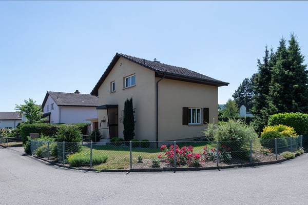 Charmantes Einfamilienhaus in Waltenschwil – Ihr neues Zuhause wartet! 2
