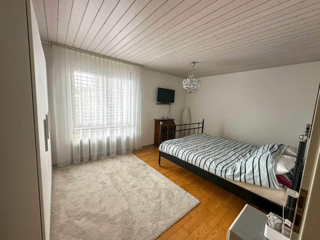 Mehrfamilienhaus mit sechs Wohneinheiten