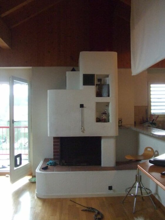 Heimelige Dachwohnung an zentraler Lage 3