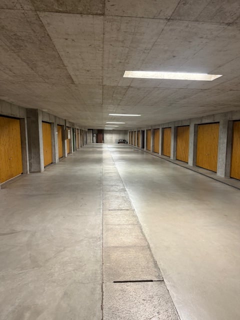 Garagenbox in Tiefgarage 2