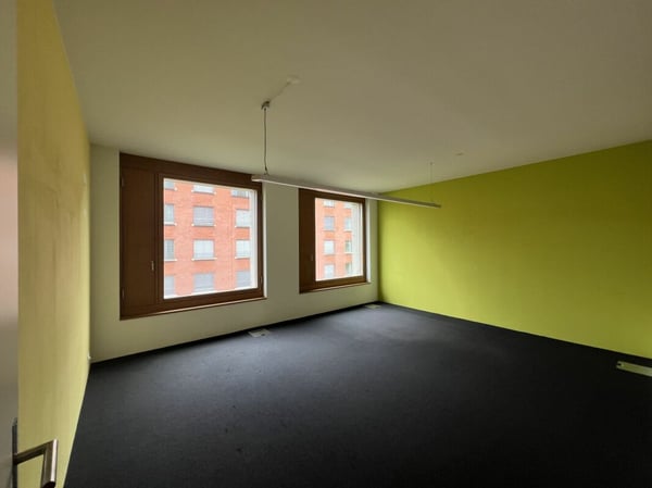 Zentrale Gewerbefläche mit Extra-Optionen 4