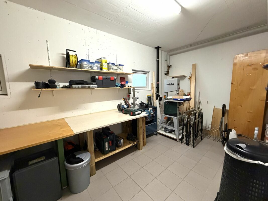 Doppeleinfamilienhaus an bester Lage zu verkaufen