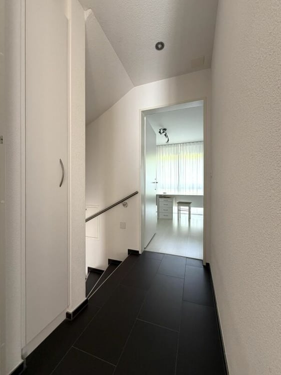 Doppeleinfamilienhaus an bester Lage zu verkaufen 8