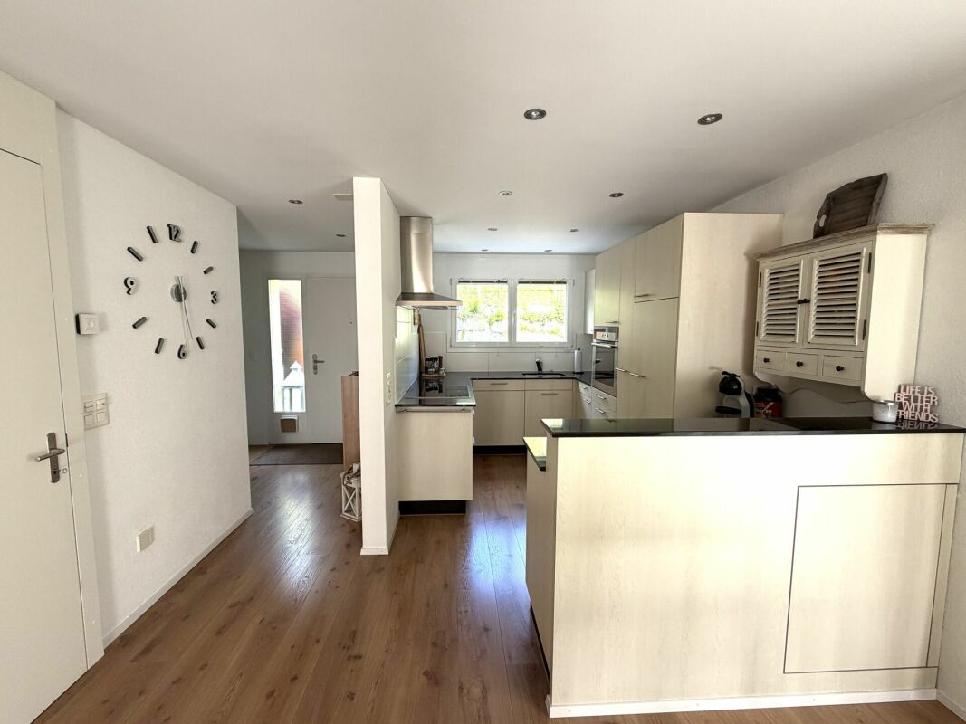 Doppeleinfamilienhaus an bester Lage zu verkaufen