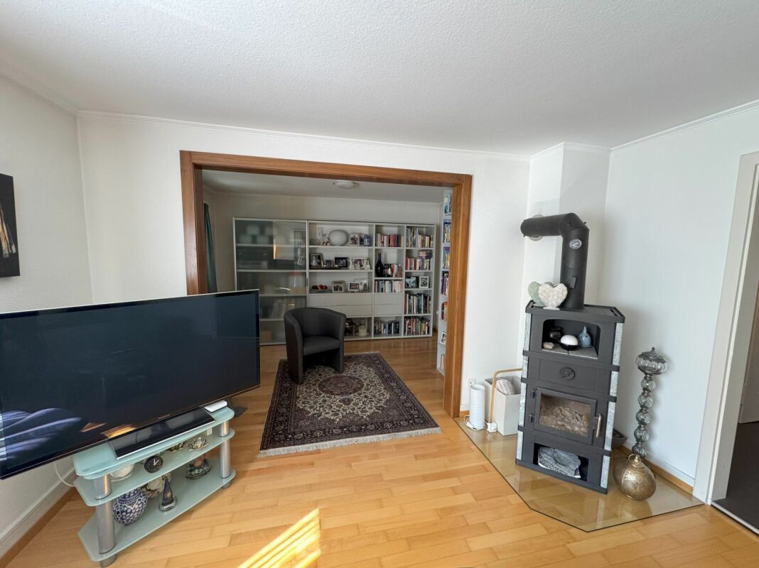 5 1/2 Zimmerhaus an sehr zentraler Lage zu verkaufen Kopie