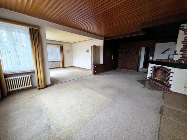 5.5 Zi-Einfamilienhaus mit grosszügiger Parzelle, entsprechendem Gestaltungsraum und wunderbarer Aussicht 2