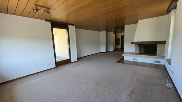Terrassenwohnung an sonniger, ruhiger Lage und wunderbarer Aussicht 3