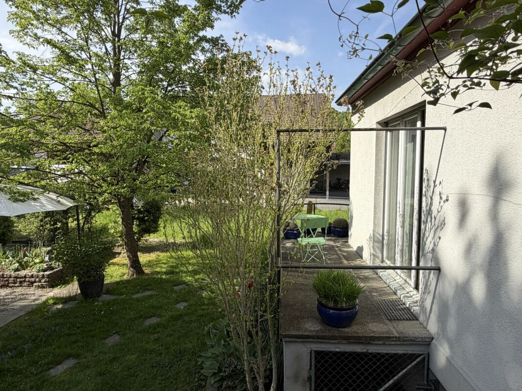 Sehr gepflegtes und renoviertes 6 1/2 Zimmer - Einfamilienhaus zu verkaufen Kopie