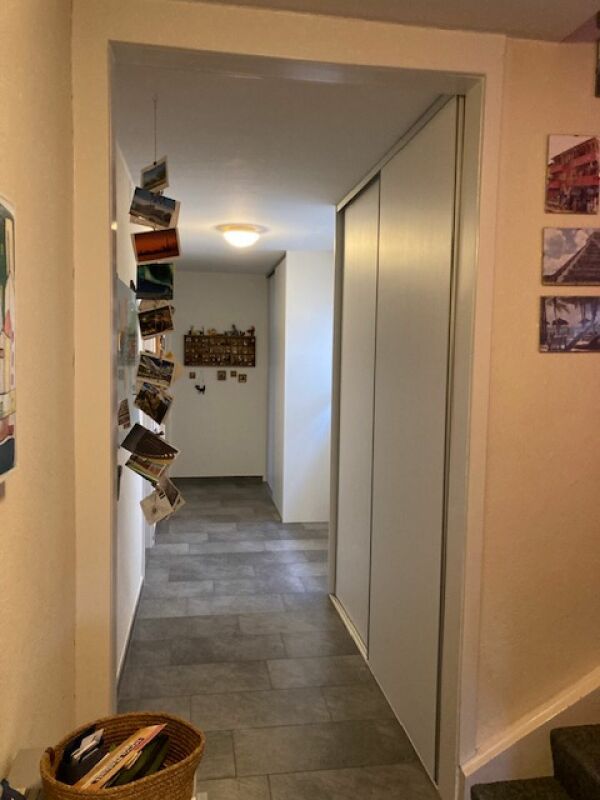 Sehr gepflegtes und renoviertes 6 1/2 Zimmer - Einfamilienhaus zu verkaufen Kopie