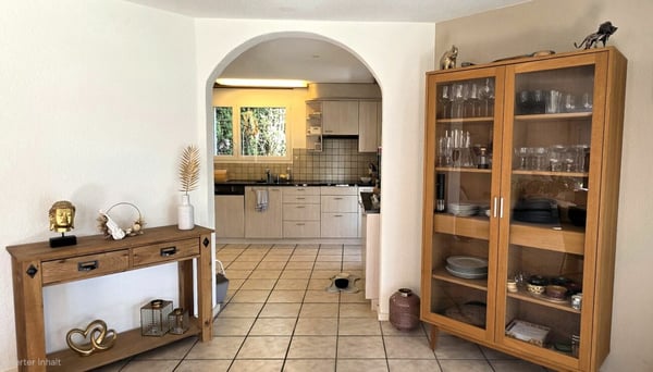 Freistehendes 5.5 Zimmer Einfamilienhaus mit grosszügigem und offenem Grundriss in Niedergösgen 4