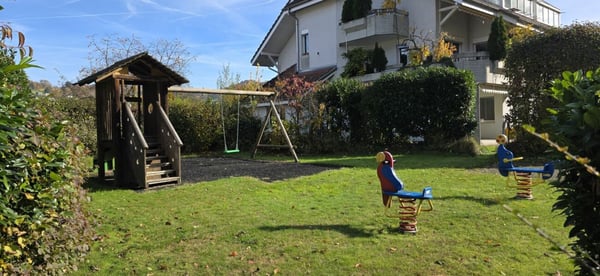 Grosszügige 7.5 Zimmer-Maisonette-Wohnung zu verkaufen in Gränichen 2
