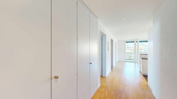 Moderne 1.5-Zimmer-Wohnung mit Weitsicht zu vermieten 2