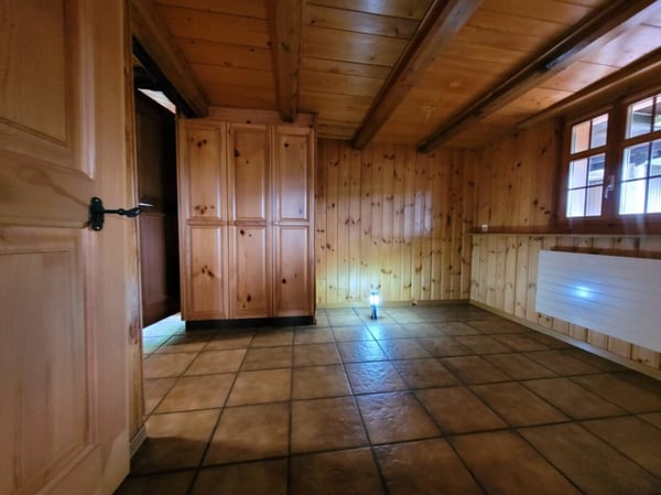 Charmante 3.5 Maisonette-Wohnung im EG mit rustikalem Flair 9