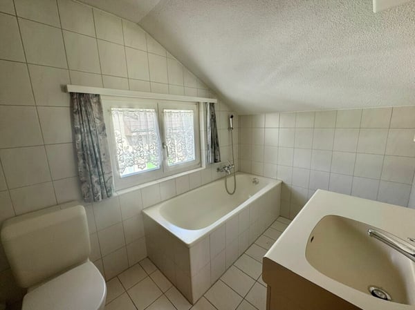 Einfamilienhaus mit Potential zu verkaufen 10