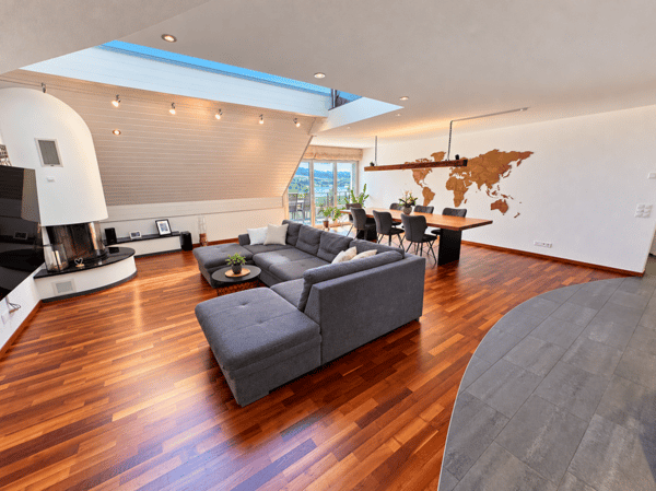 Lichtdurchflutete 4.5 Zimmer-Maisonette-Wohnung mit Seesicht zu vermieten 2