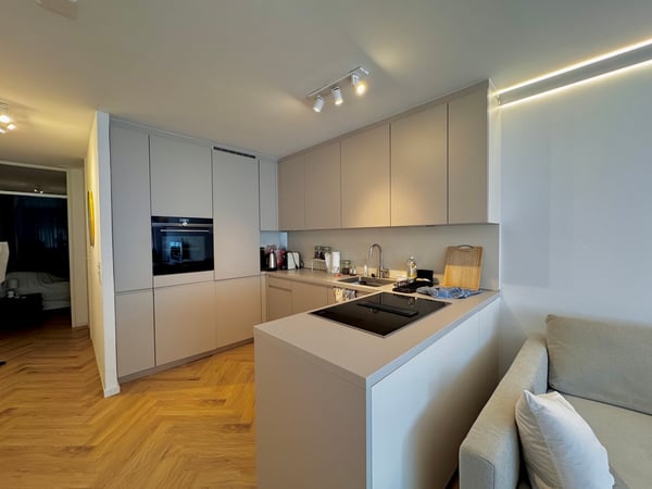 Wohnen im Herzen von Basel - Stilvoll, mit Lift und Doppelbalkon 5