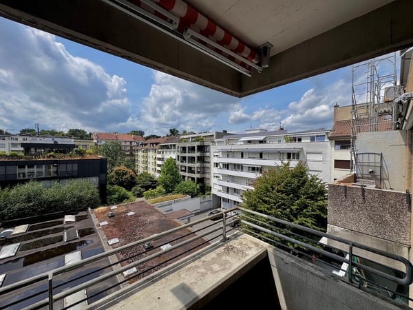 Wohnen im Herzen von Basel - Stilvoll, mit Lift und Doppelbalkon 4